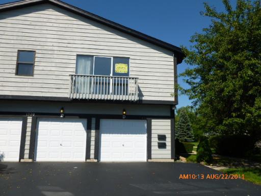 1320 Ironwood Ct. #D, Aurora, IL 60506