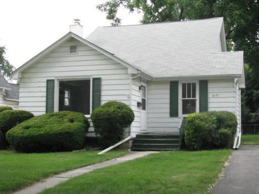 615 Kensington Pl., Aurora, IL 60506