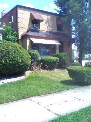 10245 S Rhodes Ave., Chicago, IL 60628