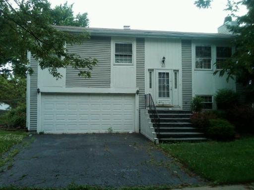 888 Shorewood Dr., Bartlett, IL 60103