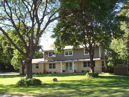 4716 Burman Dr., Crystal Lake, IL 60014