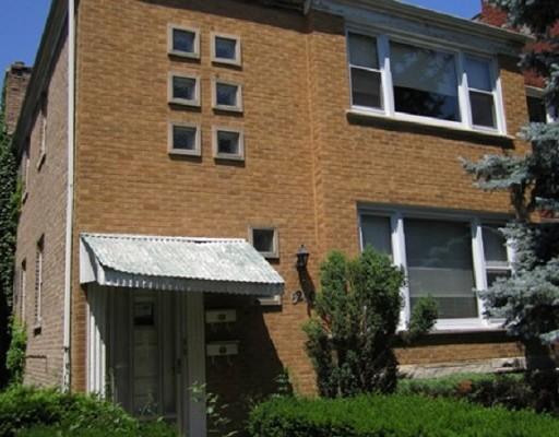 5240 W Cullom Ave., Chicago, IL 60641