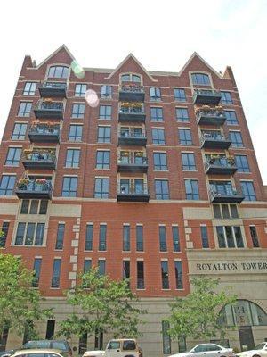 1444 N Orleans Ave. #8B, Chicago, IL 60610