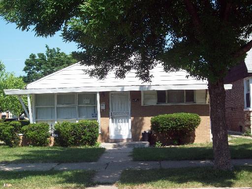 8001 S Saint Louis Ave., Chicago, IL 60652
