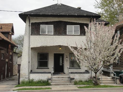 511 4th Ave., Joliet, IL 60433