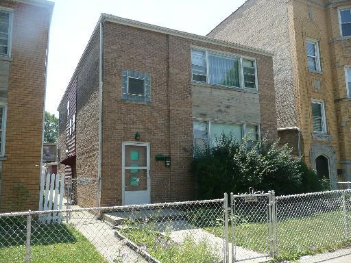 3733 W Wilson Ave., Chicago, IL 60625
