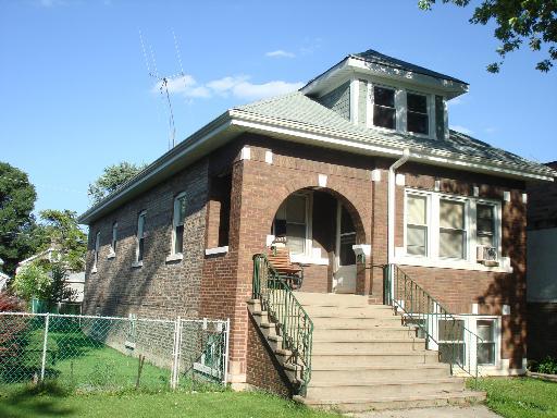 2633 S Highland St., Berwyn, IL 60402