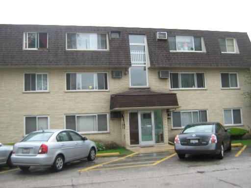 8812 Briar Ct. #1C, Des Plaines, IL 60016