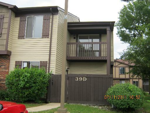 39 Fernwood Dr. #D, Bolingbrook, IL 60440