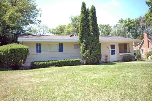 5608 Sherman Ave., Downers Grove, IL 60516