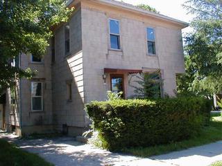 367 N Main St., Seneca, IL 61360