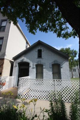 1117 W Chestnut Ave., Chicago, IL 60642