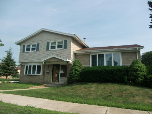 10501 S Kilbourn Ave., Oak Lawn, IL 60453