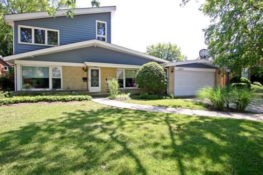4247 Grove St., Skokie, IL 60076