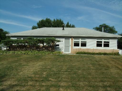 105 Payson St., Hoffman Estates, IL 60169