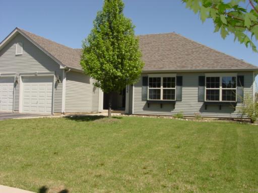 2096 Whitetail Dr., Aurora, IL 60503