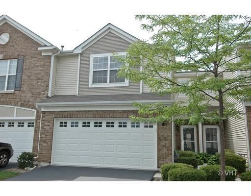 2632 Pondview Dr., Algonquin, IL 60102