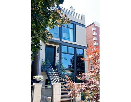 1742 N Wilmot Ave., Chicago, IL 60647