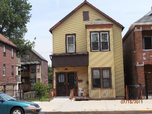 9225 S Brandon Ave., Chicago, IL 60617