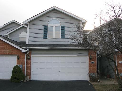 8305 Highpoint Cir. #E, Darien, IL 60561