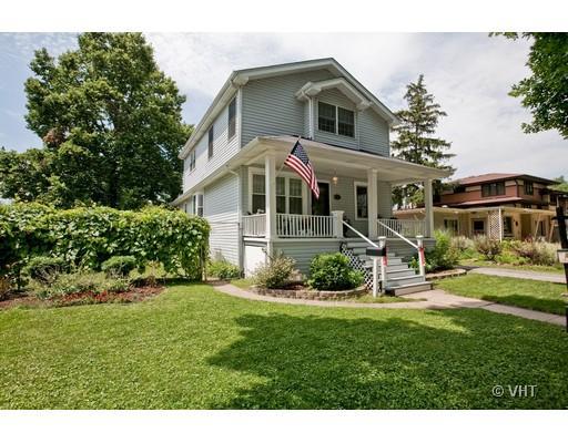 24 N Linden St., Westmont, IL 60559