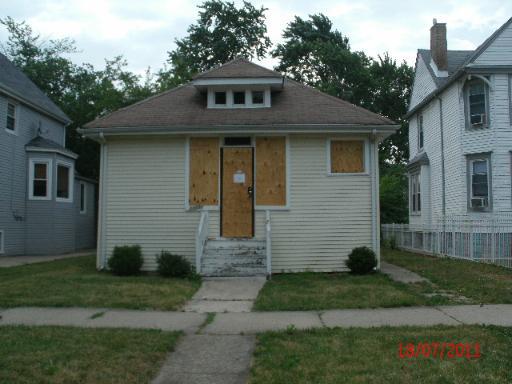 11007 S Esmond Ave., Chicago, IL 60643