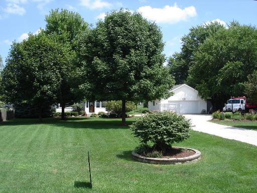 1100 Banbury Rd., North Aurora, IL 60542
