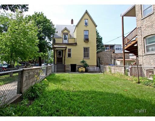 [Address Hidden by Seller], Chicago, IL 60618