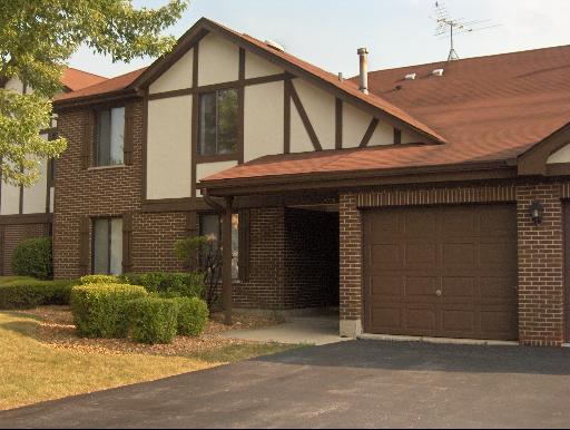 6735 W 180th St. #6, Tinley Park, IL 60477