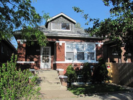 6041 S Whipple St., Chicago, IL 60629