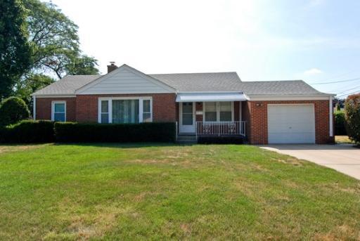 8340 Lockwood Ave., Skokie, IL 60077
