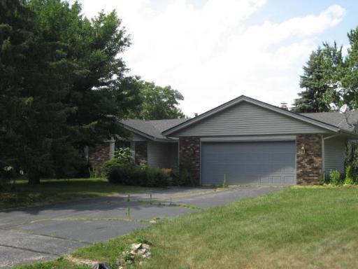 649 Betsy Ross Ln., Rockton, IL 61072