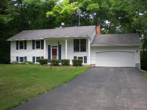 6540 White Doe, Rockford, IL 61102