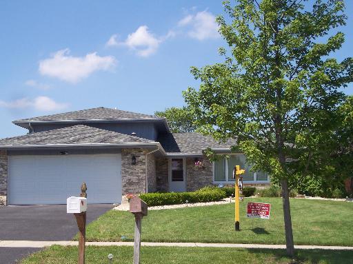 20428 Cobblestone Ct., Frankfort, IL 60423