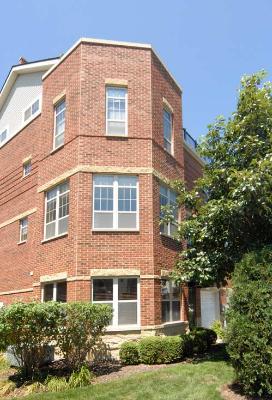 3250 N Washtenaw, Chicago, IL 60618