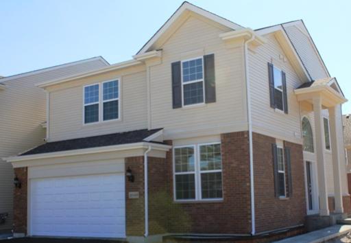 10S421 Carrington Cir. #153, Burr Ridge, IL 60527
