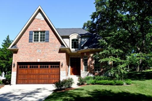 5605 Hillcrest Rd., Downers Grove, IL 60516