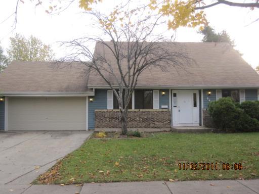 847 Teverton, Crystal Lake, IL 60014