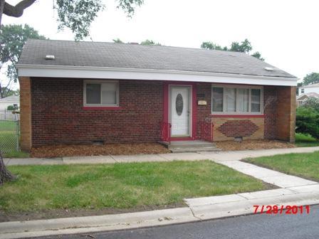 12601 S Laflin St., Calumet Park, IL 60827