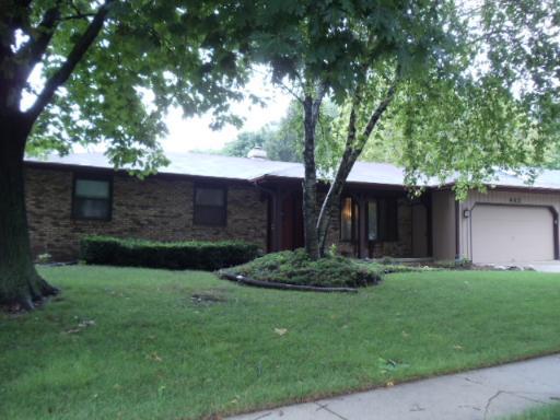 442 W Hillcrest Dr., Dekalb, IL 60115