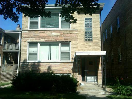 8613 Trumbull Ave., Skokie, IL 60076
