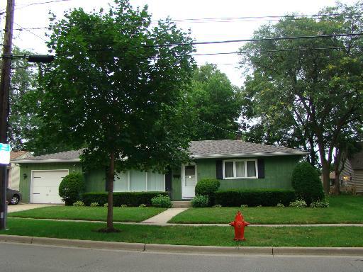 715 Preston Ave., Elgin, IL 60120