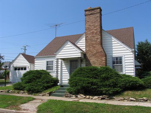 901 Wilcox St., Joliet, IL 60435