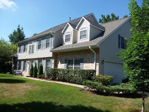1550 Laurel Oaks Dr., Streamwood, IL 60107