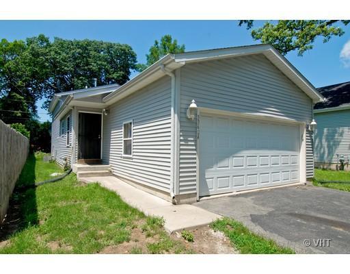 33624 Idlewild Ln., Grayslake, IL 60030
