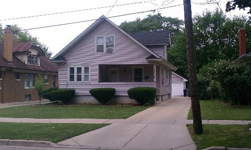 1038 Hill Ave., Elgin, IL 60120