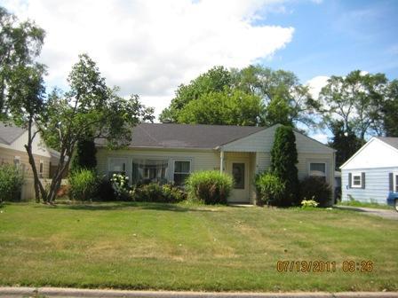 146 Walnut Ct., Mundelein, IL 60060
