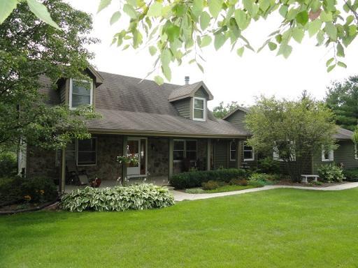 8057 Killarney Aire, Roscoe, IL 61073