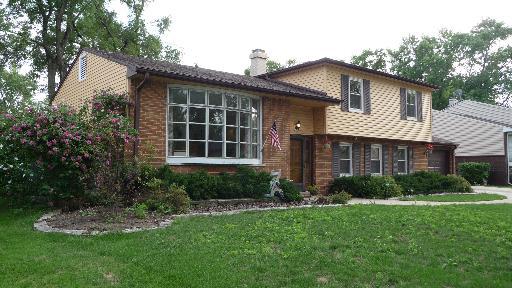 1345 Michele Dr., Palatine, IL 60074