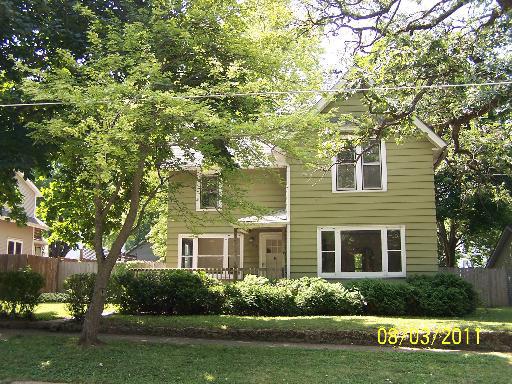 214 W 4th St., Pecatonica, IL 61063